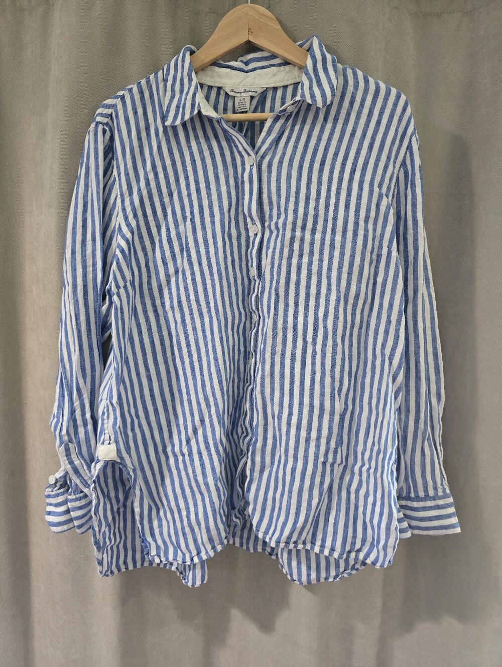 Tommy Bahama womens blue and white stripe button down 100% linen size Large